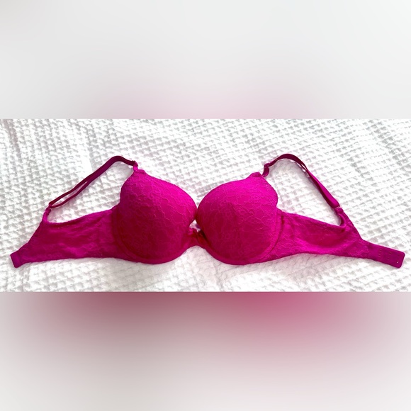 Victoria's Secret Fuchsia Demi Bra - Picture 7 of 7